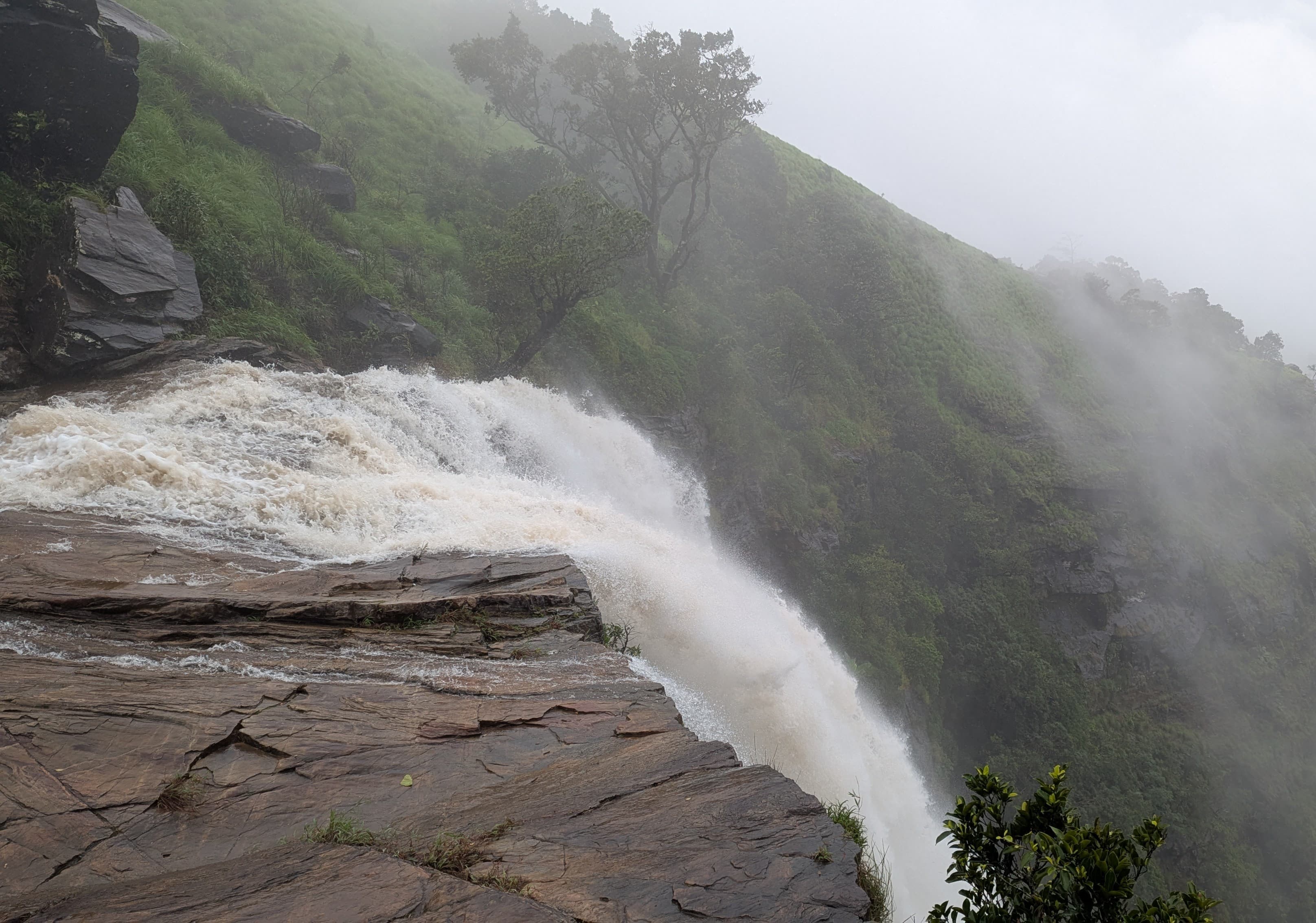 Bandaje Falls Trek Itinerary (2D 1N)